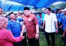 Konsisten Temui Warga Konawe, Asrun-Hugua Banjir Dukungan Konsisten Temui Warga Konawe, Asrun-Hugua Banjir Dukungan