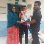 Penyaluran 101.230 Bansos Rastra di Bombana Tuntas Penyaluran 101.230 Bansos Rastra di Bombana Tuntas