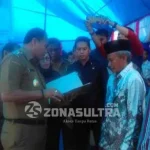 Bupati Mubar Bantu Pembangunan 4 unit Rumah Ibadah di Kecamatan Lawa Bupati Mubar Bantu Pembangunan 4 unit Rumah Ibadah di Kecamatan Lawa