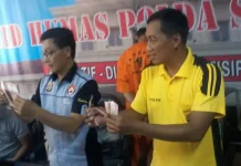 Bayar PSK Pakai Uang Palsu, Calon Guru Bahasa Ini Ditangkap Polisi Bayar PSK Pakai Uang Palsu, Calon Guru Bahasa Ini Ditangkap Polisi