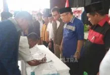 Koalisi Parpol di Empat Daerah Teken Kontrak Menangkan BERKAH Koalisi Parpol di Empat Daerah Teken Kontrak Menangkan BERKAH