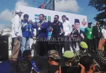 Pasangan RM-SK Deklarasikan Diri Sebelum Mendaftar ke KPU Pasangan RM-SK Deklarasikan Diri Sebelum Mendaftar ke KPU