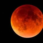 Hari Ini Terjadi Gerhana Bulan Total, Puncaknya Pukul 18.59 WITA Gerhana Bulan Total