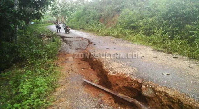 Lagi, Jalan Perbatasan Desa Wisata Tangkeno Nyaris Amblas