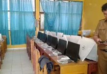 UNBK, SMPN 6 Kendari Butuh Dukungan PT Telkom Kepala SMPN 6 Kendari Abdul Hamid