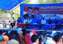 Kunjungi Latoma, Pasangan Asrun-Hugua Janji Perbaiki Infrastruktur Jalan Kunjungi Latoma, Pasangan Asrun-Hugua Janji Perbaiki Infrastruktur Jalan