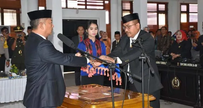 Ardin Resmi Gantikan Gusli Jadi Ketua DPRD Konawe