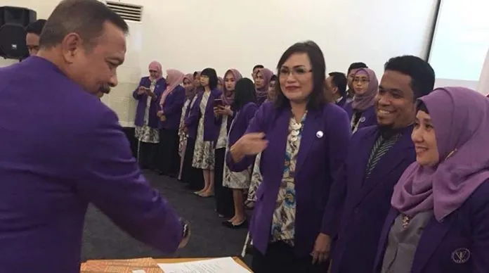 Pimpin PDGI Cabang Kendari, Mareyke Muskita Bakal Tertibkan Praktek Ilegal