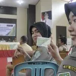 3.000 Tenaga Honorer Konawe Dapat Jaminan BPJS Ketenagakerjaan dari CSR Bank Sultra 3.000 Tenaga Honorer Konawe Dapat Jaminan BPJS Ketenagakerjaan dari CSR Bank Sultra