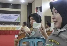 3.000 Tenaga Honorer Konawe Dapat Jaminan BPJS Ketenagakerjaan dari CSR Bank Sultra 3.000 Tenaga Honorer Konawe Dapat Jaminan BPJS Ketenagakerjaan dari CSR Bank Sultra