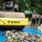 Polres Bombana Musnahkan 2,2 Ton Miras Polres Bombana Musnahkan 2,2 Ton Miras