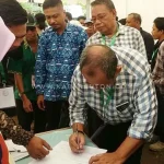HYF-AA Pendaftar Pertama Pilkada Baubau HYF-AA Pendaftar Pertama Pilkada Baubau