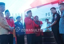 Siap Tarung di Pilbup Konawe, Berlian-Murni Daftar ke KPUD Siap Tarung di Pilbup Konawe, Berlian-Murni Daftar ke KPUD