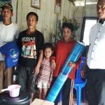 Dinsos Konut Salurkan Bantuan Korban Angin Puting Beliung Dinsos Konut Salurkan Bantuan Korban Angin Puting Beliung