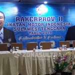 Sekretaris KONI Buka Rakerprov IMI Sultra Sekretaris KONI Buka Rakerprov IMI Sultra