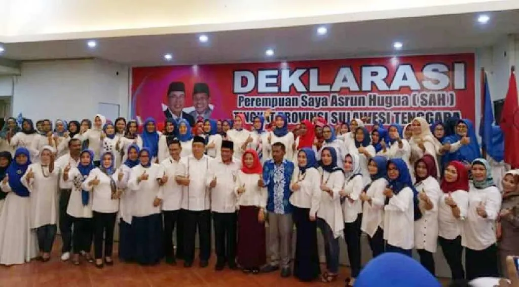 2.000 Perempuan SAH Deklarasi Menangkan Asrun-Hugua