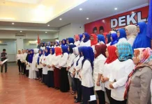 2.000 Perempuan SAH Deklarasi Menangkan Asrun-Hugua 2.000 Perempuan SAH Deklarasi Menangkan Asrun-Hugua