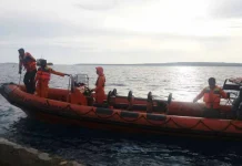 Tim SAR Hentikan Sementara Pencarian Nelayan Asal Siompu Tim SAR Hentikan Sementara Pencarian Nelayan Asal Siompu