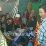 Kesetrum, Bapak Tewas dan Anaknya Luka Bakar Saat Pasang Kabel Listrik Kesetrum, Bapak Tewas dan Anaknya Luka Bakar Saat Pasang Kabel Listrik