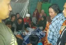 Kesetrum, Bapak Tewas dan Anaknya Luka Bakar Saat Pasang Kabel Listrik Kesetrum, Bapak Tewas dan Anaknya Luka Bakar Saat Pasang Kabel Listrik