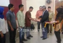 100 Mahasiswa USN Kolaka Dapat Beasiswa Lippo Group 100 Mahasiswa USN Kolaka Dapat Beasiswa Lippo Group