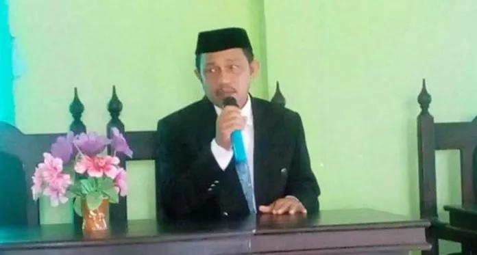 Kepala Kemenag Kabupaten Bombana Jumaing