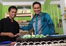 Launching Anisa Bakery, Sulkarnain: Pengusaha Lokal Harus Didukung Launching Anisa Bakery, Sulkarnain: Pengusaha Lokal Harus Didukung