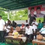 Asrun Curhat Sakit Pinggang Saat Lewati Jalan Poros Wamengkoli – Raha Asrun Curhat Sakit Pinggang Saat Lewati Jalan Poros Wamengkoli - Raha