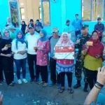 Pemda Konut Salurkan Bantuan PKH Kepada 246 KK Pemda Konut Salurkan Bantuan PKH Kepada 246 KK