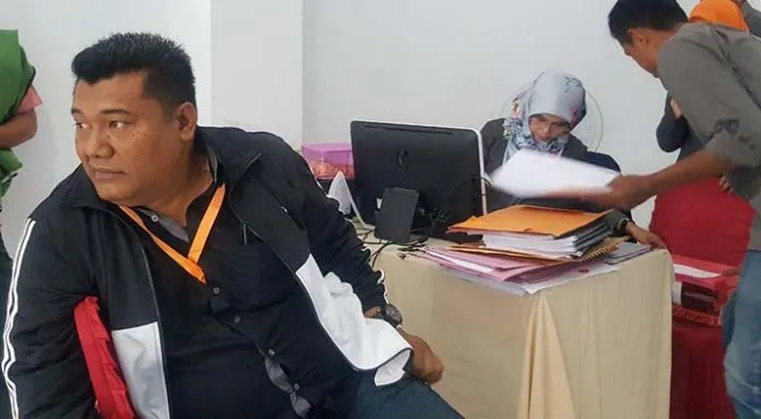 daftar_timsel3 3 Anggota KPU Sultra Kembalikan Formulir Calon Anggota KPU 2018-2023