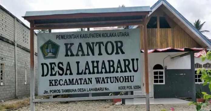 Kantor desa Lahabaru, Kecamatan Watunohu, Kabupaten Kolaka Utara