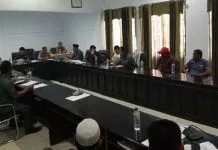 DPRD Bombana Segera Investigasi Perumahan Rakyat Tak Tepat Sasaran di Desa Watu-watu DPRD Bombana Segera Investigasi Perumahan Rakyat Tak Tepat Sasaran di Desa Watu-watu