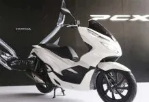 Honda PCX 150, Bisa Charger Handphone di Motor Honda PCX 150, Bisa Charger Handphone di Motor