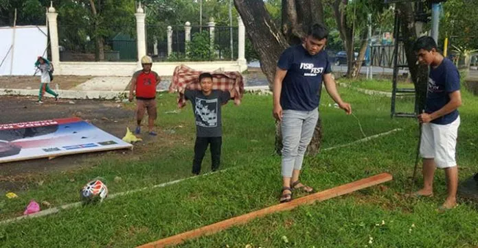 pasang_baliho KPUD Sultra Pasang APK Kandidat Gubernur Sultra