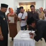 Dapat Rapor Merah, Tafdil Minta Seluruh JPT Patuhi SOP Dapat Rapor Merah, Tafdil Minta Seluruh JOT Patuhi SOP