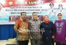 Saat Saleh Lasata Mewakili Gubernur Non Aktif Berpamitan di Akhir Masa Jabatan Saat Saleh Lasata Mewakili Gubernur Non Aktif Berpamitan di Akhir Masa Jabatan