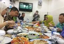 Tiba di Kendari, Pj Gubernur Sultra Dijemput Langsung Saleh Lasata Tiba di Kendari, Pj Gubernur Sultra Dijemput Langsung Saleh Lasata