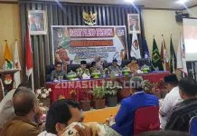 KPU Tetapkan Tiga Pasang Calon Gubernur dan Wakil Gubernur Sultra KPU Tetapkan Tiga Pasang Calon Gubernur dan Wakil Gubernur Sultra