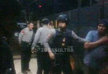 Polda Siagakan Bus, Asrun dan ADP akan Dibawa Ke Jakarta? Polda Siagakan Bus, Asrun dan ADP akan Dibawa Ke Jakarta?