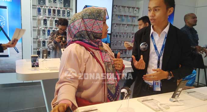 Outlet Samsung Experience Store Kini Hadir di Kendari