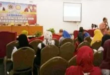 Perawat di Sultra Dibekali SIMK dan Sunat Tanpa Jarum Perawat di Sultra Dibekali SIMK dan Sunat Tanpa Jarum