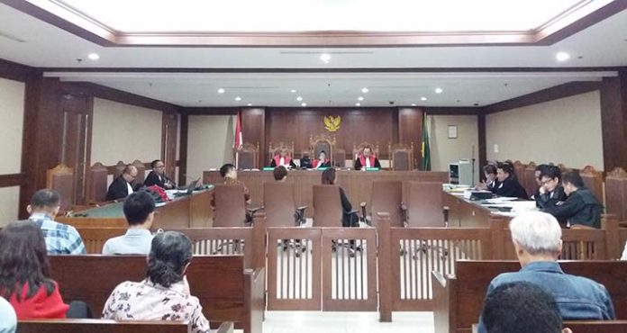 Sidang Nur Alam, Tiga Saksi Diperiksa Terkait Pembelian Rumah Seharga Rp1,75 Miliar