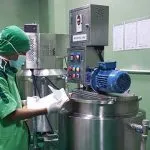 Produk Kosmetik Rinna Diazella Lolos Uji Laboratorium Produk Kosmetik Rinna Diazella Lolos Uji Laboratorium