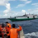 12 Jam Terombang Ambing di Lautan, 14 POB KM Ilham Jaya GT 30 Berhasil Diselamatkan 12 Jam Terombang Ambing di Lautan, 14 POB KM Ilham Jaya GT 30 Berhasil Diselamatkan