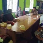 Gara-gara Penertiban Pedagang Pasar, Ibu-ibu Demo Kantor Dishub dan Disperindag Wakatobi Gara-gara Penertiban Pedagang Pasar, Ibu-ibu Demo Kantor Dishub dan Disperindag Wakatobi