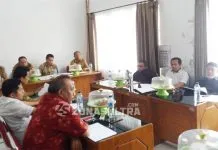Hearing Dinas PU, DPRD Muna Soroti Pembangunan SPAM di Desa Lambelu Hearing Dinas PU, DPRD Muna Soroti Pembangunan SPAM di Desa Lambelu