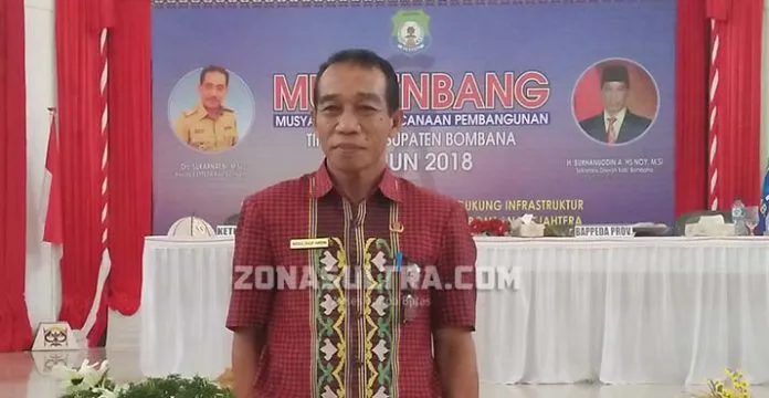 Dikbud Bombana, Abdul Rauf Abidin