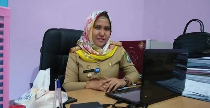 arniati_lurah Lurah Kampung Baru: bombana Arniati. A