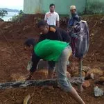 Warga Desa Waturambaha Konut Bangun Masjid Dengan Swadaya