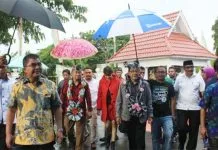 Pesan Akbar Tanjung Dan Ansyaad Mbai Selama Berada di Butur Pesan Akbar Tanjung Dan Ansyaad Mbai Selama Berada di Butur